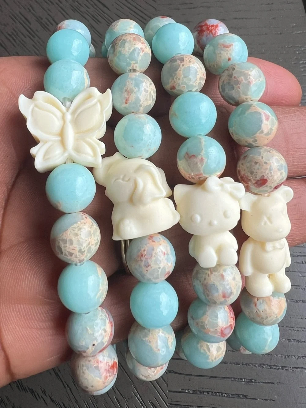 Shoushan stone with accent bracelet 10mm SIZE 6.75-7’ ( ONE )